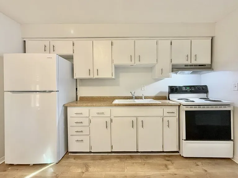 6420 S Adelia Ave #A — Photo 6