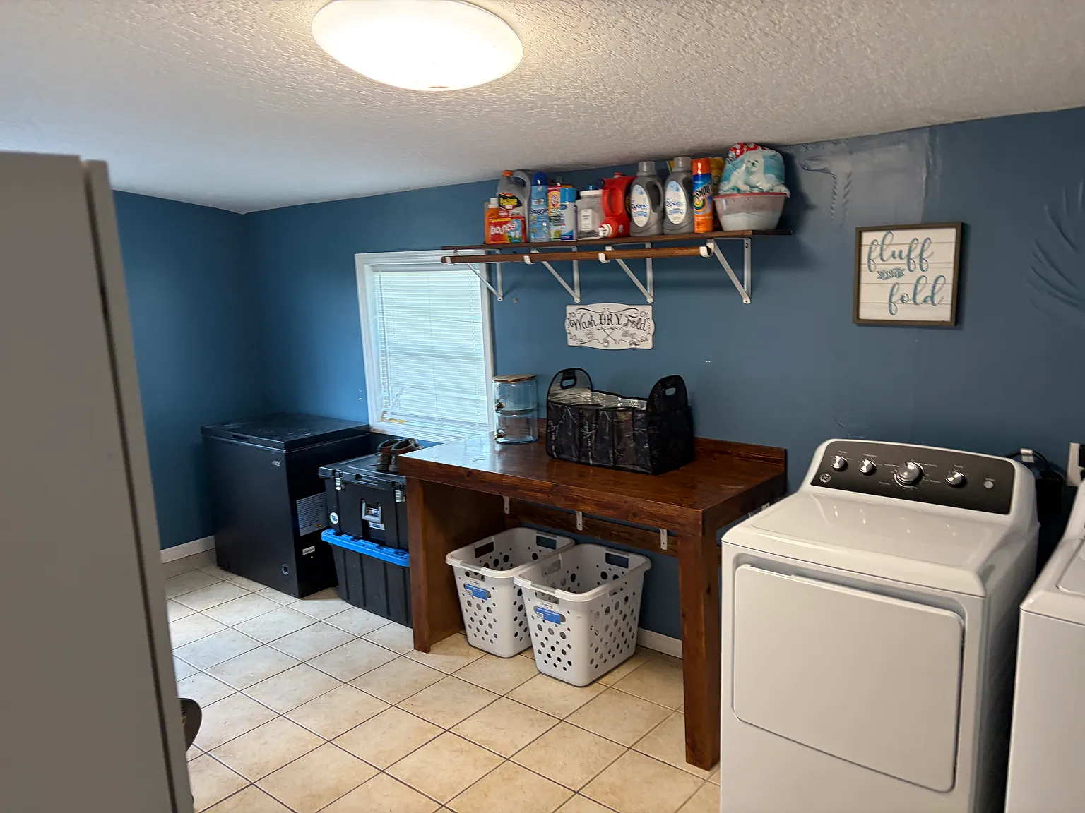 3 bed, 1800 sqft, $1,200 — Photo 2