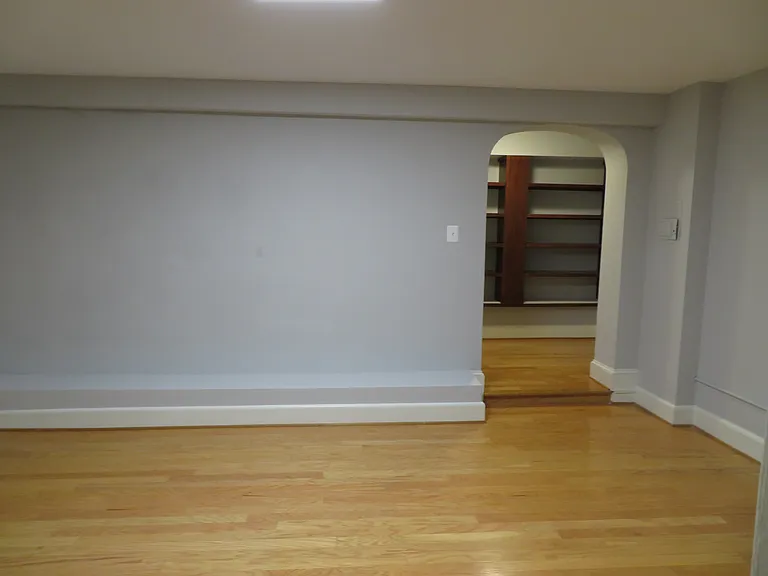 3925 Davis Pl NW #B1 — Photo 6