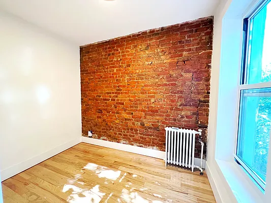 Rented by Corcoran | media 8