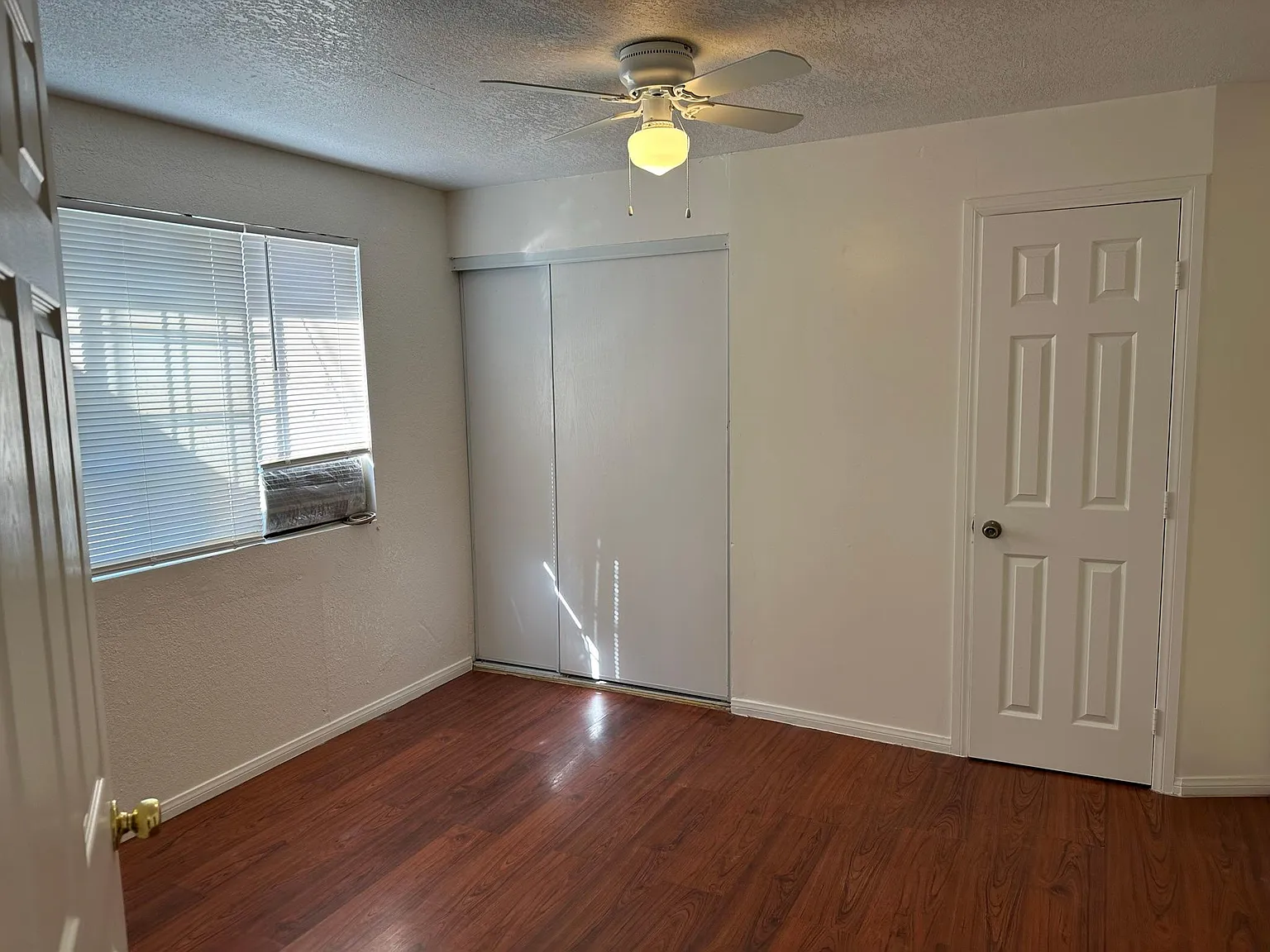 10305 E Avenue S12 — Photo 4