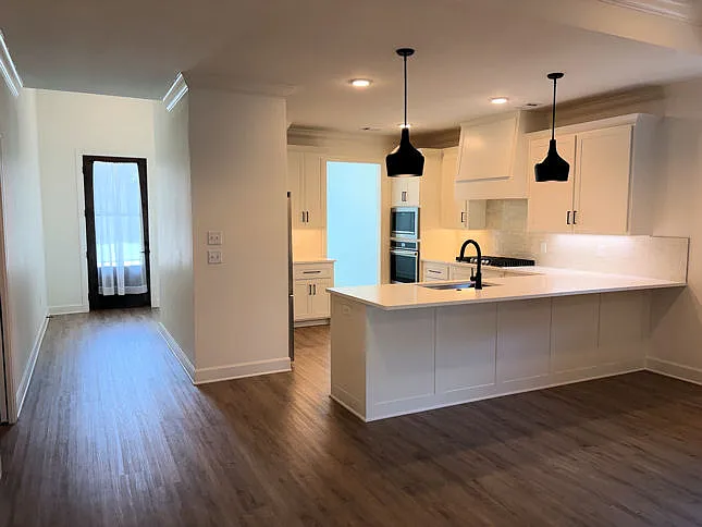 310 Fletcher Loop — Photo 2