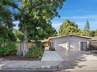 305 Smith Ave, Modesto, CA 95354