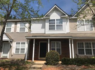 5219 Magnolia Tree Ln, Charlotte, NC 28215