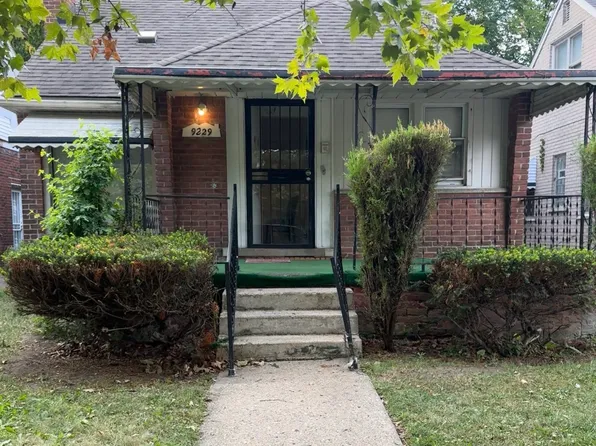 9229 Manor St #1, Detroit, MI 48204