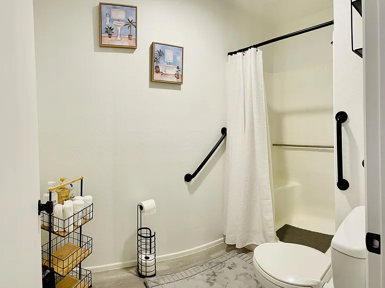 425 S Parkcrest #327 — Photo 17