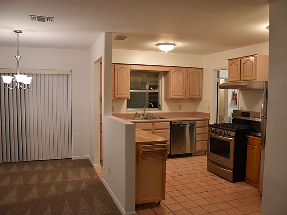 4th image of 7312 Sequoia Dr