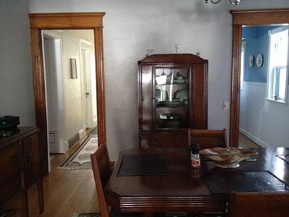 4th image of 45 Granger Pl