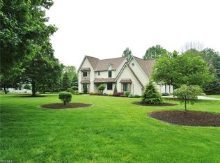 4024 Stoney Ridge Rd, Avon, OH 44011