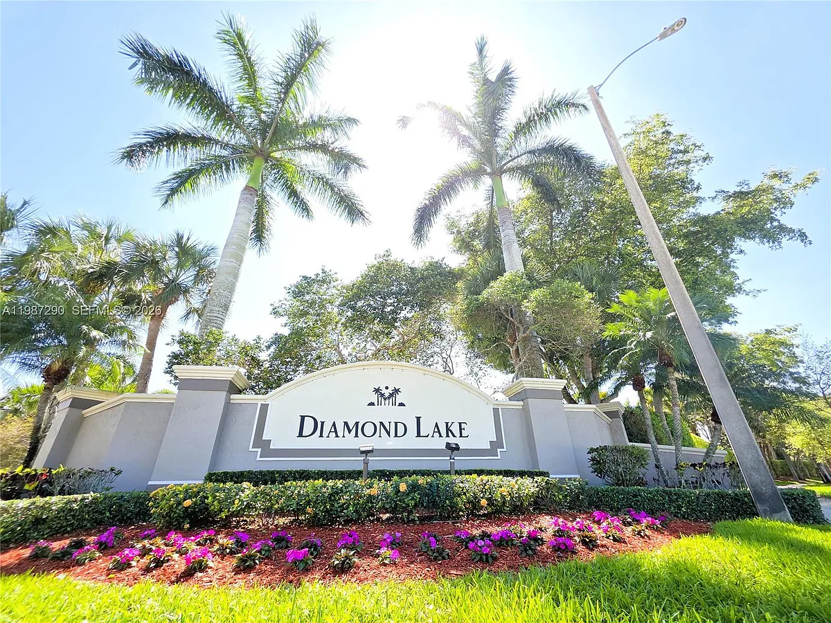 Building Photo - 16404 Diamond Head Dr