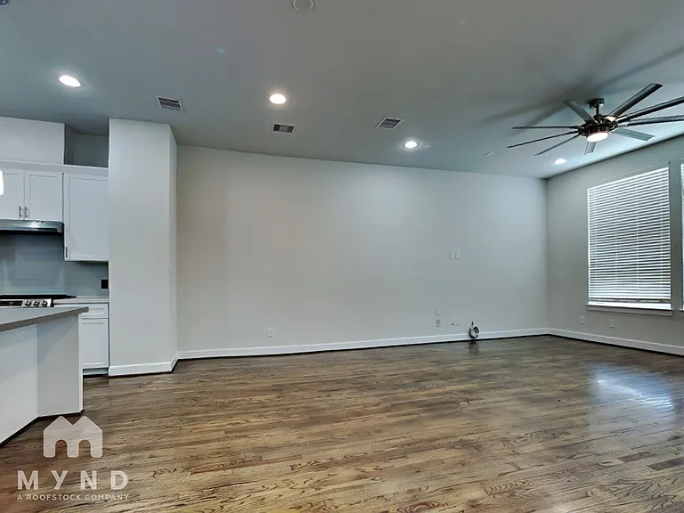 353 Eado Park Cir — Photo 5