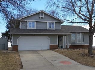 492 Kaumana Dr, Hilo, HI 96720