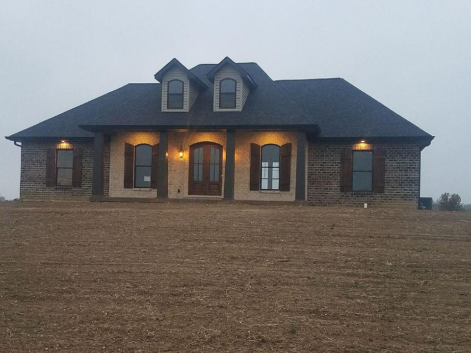 1st image of 270 Mallard Pointe Blvd