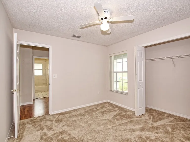 132 Azalea Dr — Photo 23