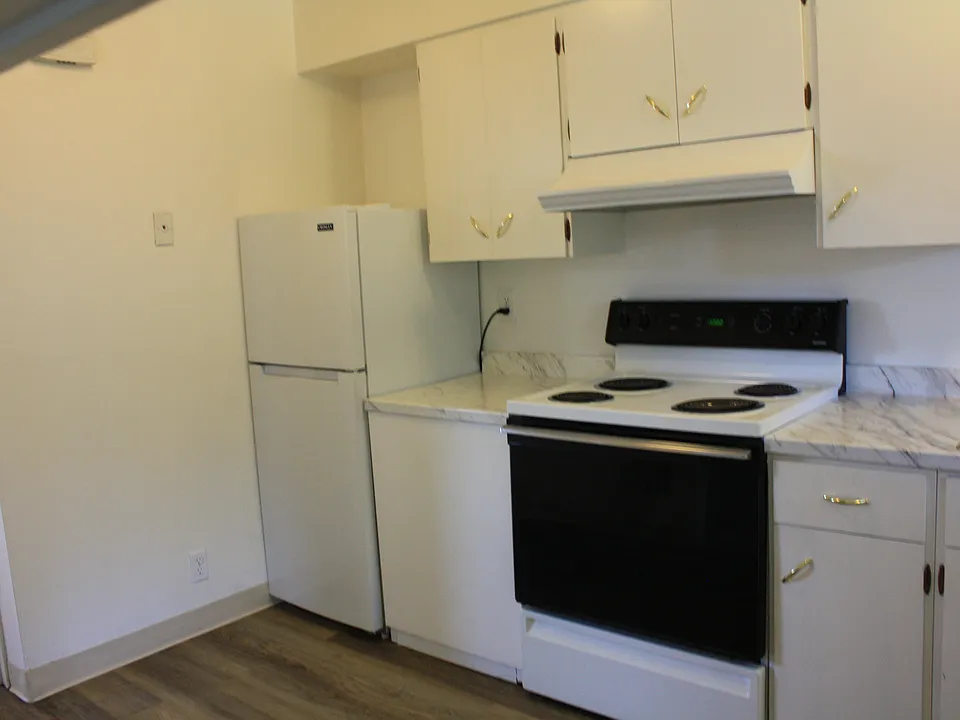 91 Bell St #8