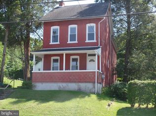 124 N 2nd St, Emmaus, PA 18049