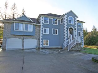 1331 W Boundary Rd, Blaine, WA 98230