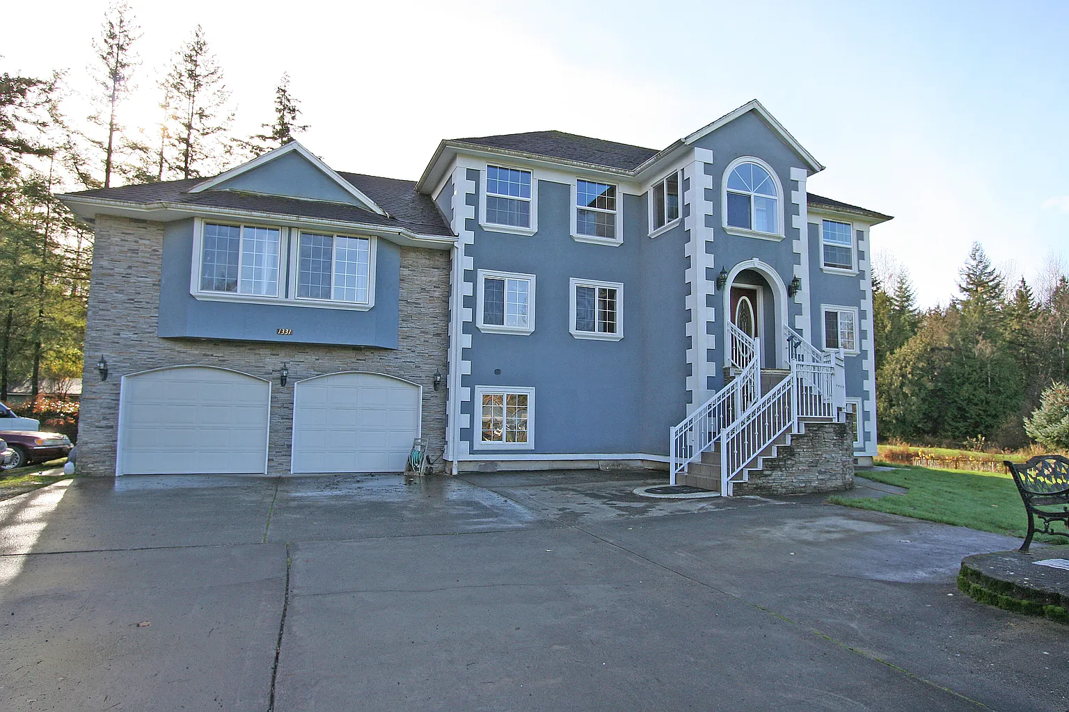 1331 W Boundary Rd photo 1