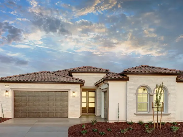 1675 N Blackwood Ave, Clovis, CA 93619