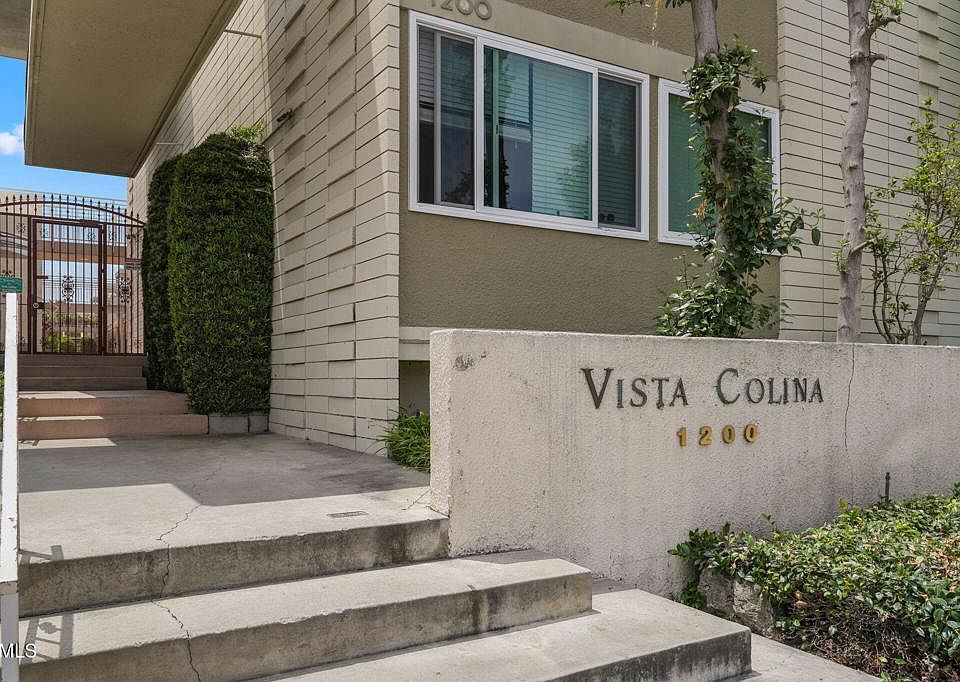 1st image of 1200 W Huntington Dr Unit 21