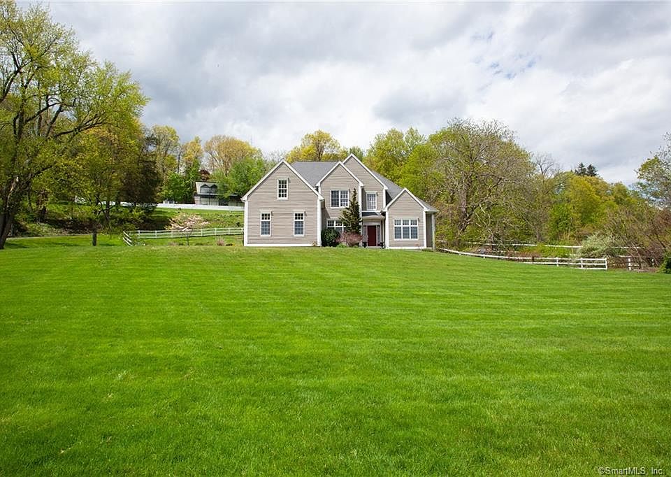 1021 Mountain Rd, Bloomfield, CT 06002 MLS 170566847 Zillow