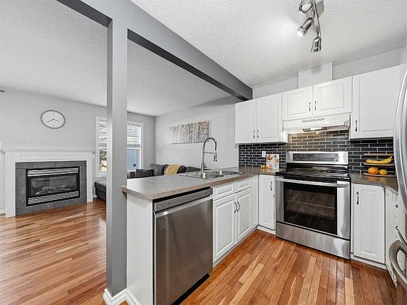 4th image of 101 S Everstone Pl SW