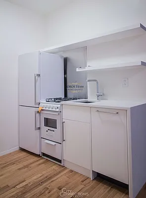 Rented by City Connections Realty | media 19