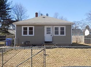 86 Wallace St, Springfield, MA 01119