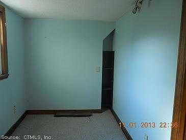 5th image of 395 Church St