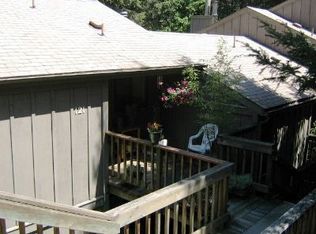 121 Treehill Loop, Eugene, OR 97405