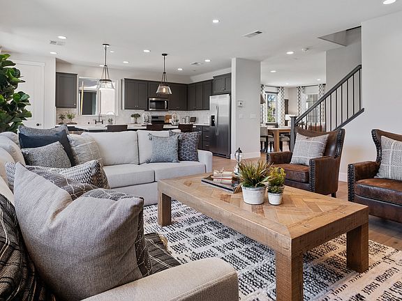 407-longhorn-way.46717.pmisc.011.web