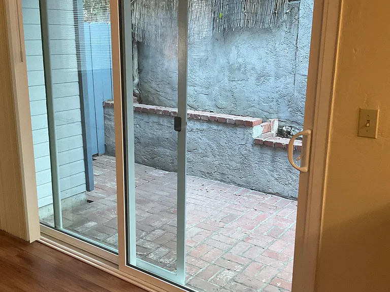 140 N Orange Ave — Photo 12