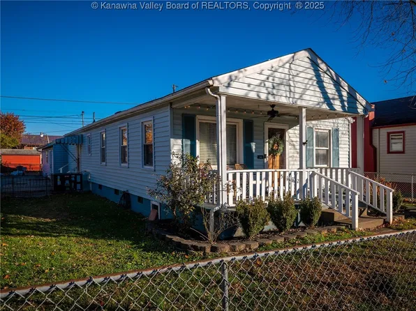 5132 Indiana St, South Charleston, WV 25309