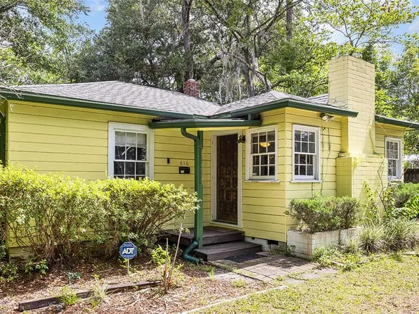 616 NW 8th Pl, Gainesville, FL 32601