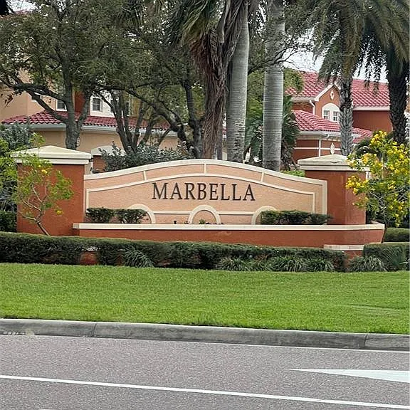 10300 Via Colomba Cir — Photo 46