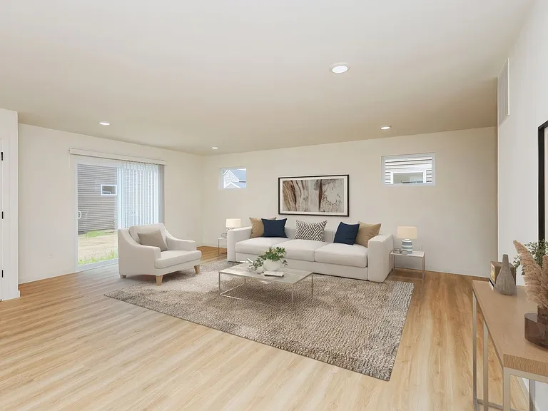 671 Bush Blvd — Photo 8