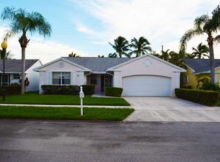 2670 SE 7th Pl, Homestead, FL 33033