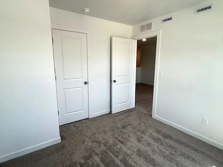 11282 Barn Ranch St — Photo 20