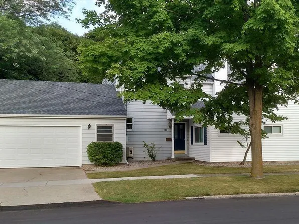 1119 E Gaylord St, Mount Pleasant, MI 48858