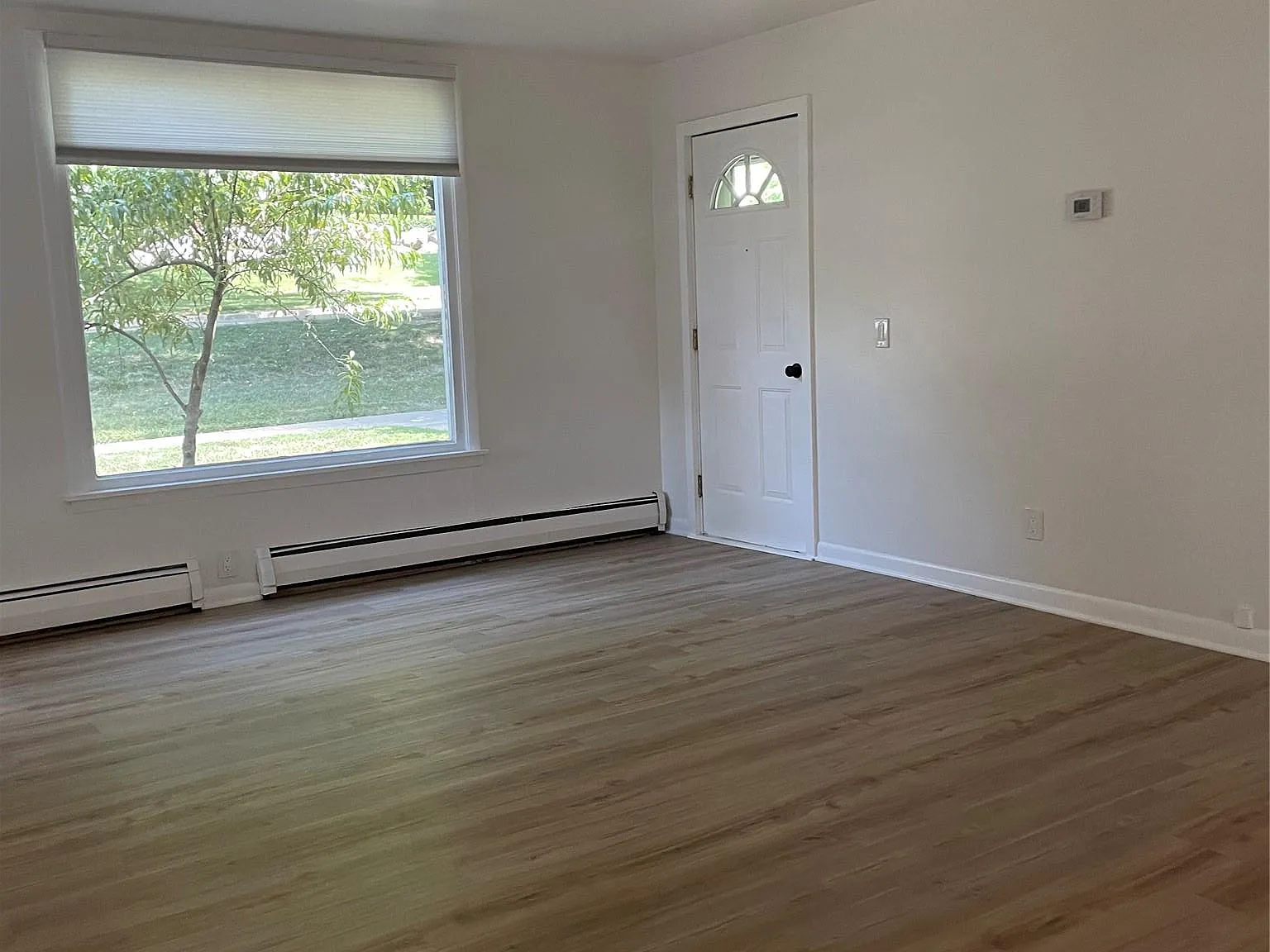 2 bed, 1.0 bath, 700 sqft, $1,395 — Photo 4