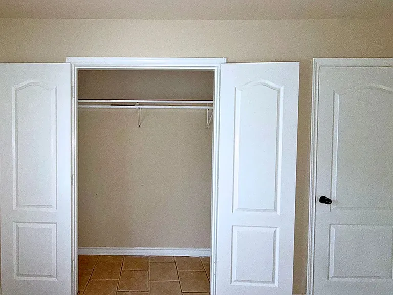 513 Shiloh Dr — Photo 16