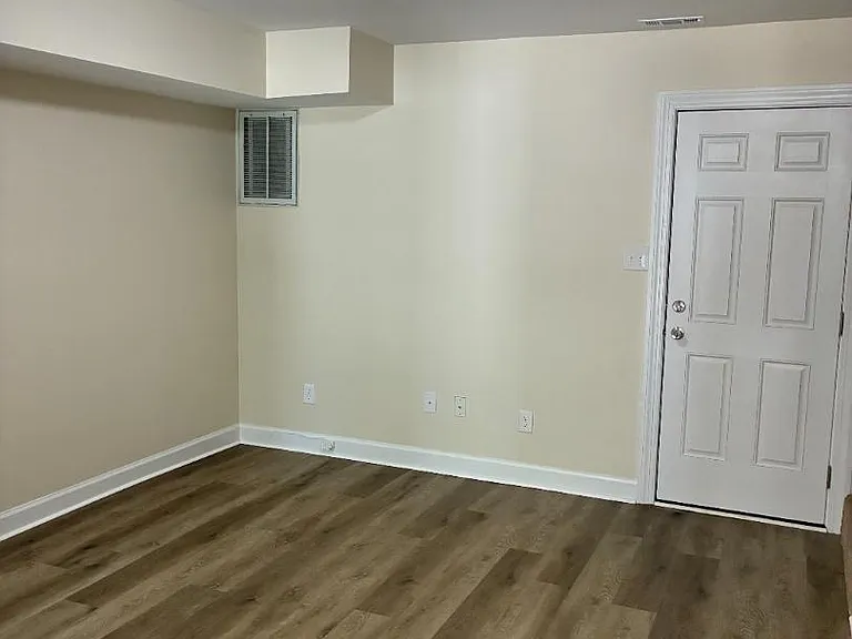 Unit Photo
