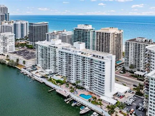5700 Collins Ave, Miami Beach, FL