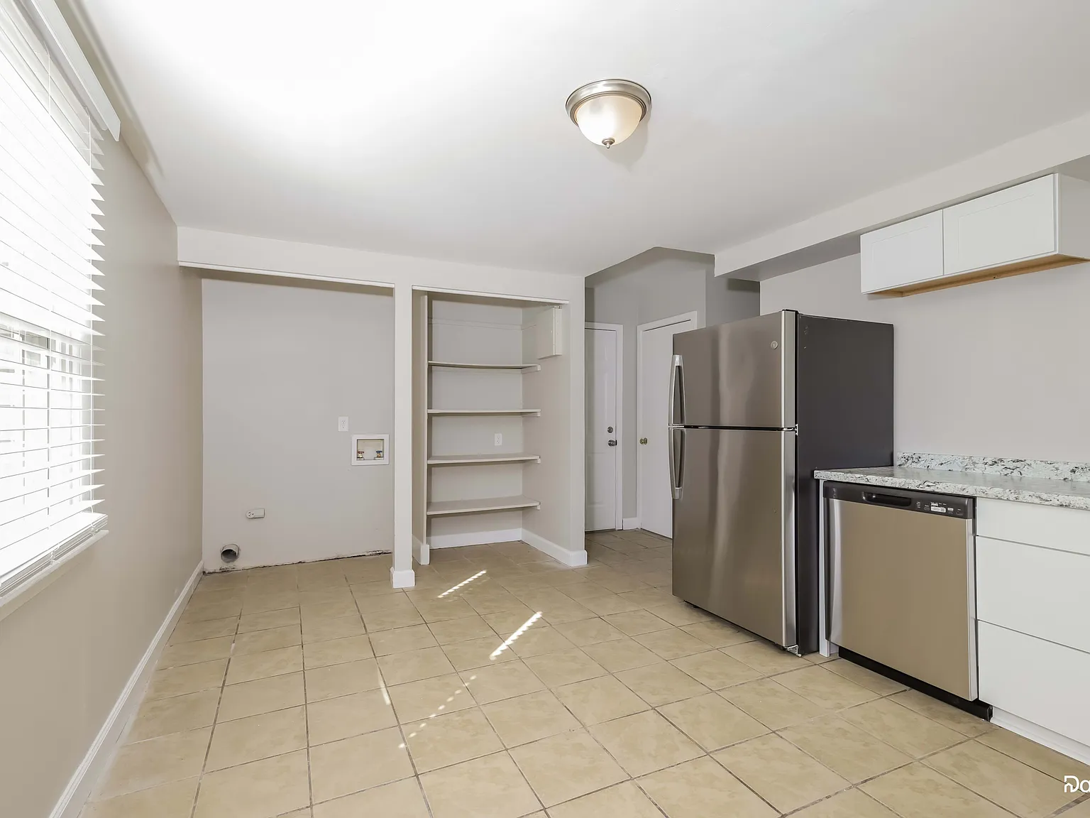 4 bed, 2.0 bath, 1530 sqft, $1,645 — Photo 3