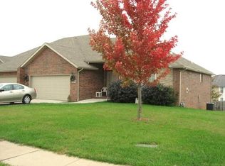 276 E Lafayette St, Springfield, MO 65810