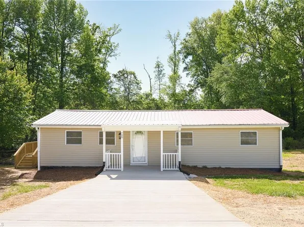 700 Lake Dr, Archdale, NC 27263