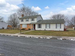 129 Rodes Ave, Gettysburg, PA 17325