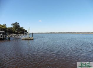 67 Rio Rd, Savannah, GA 31419