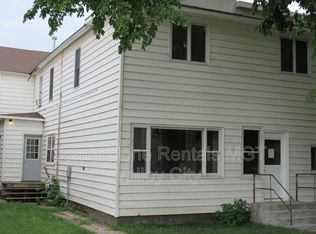 217 Central Ave S APT 3, Valley City, ND 58072