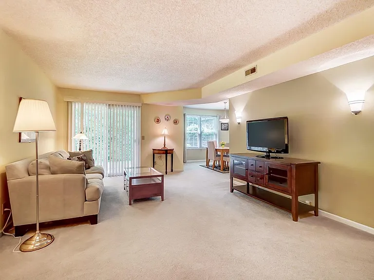 9728 Timberview Ct #10 — Photo 18